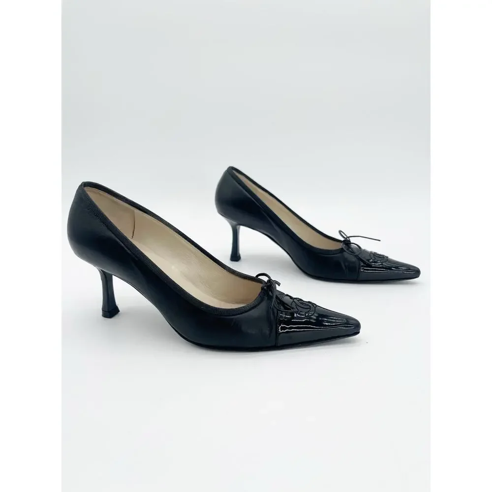 Chanel Vintage Black Leather Patent Cap Toe CC Bow Pointed Toe Pumps Heels EU 36